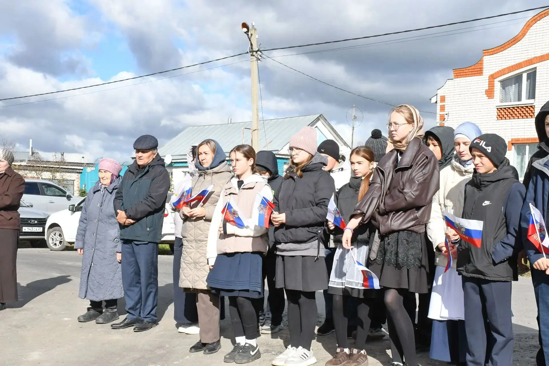 💢Сегодня в деревне Долгий Остров  ввели в эксплуатацию два новых асфальтированных учас...