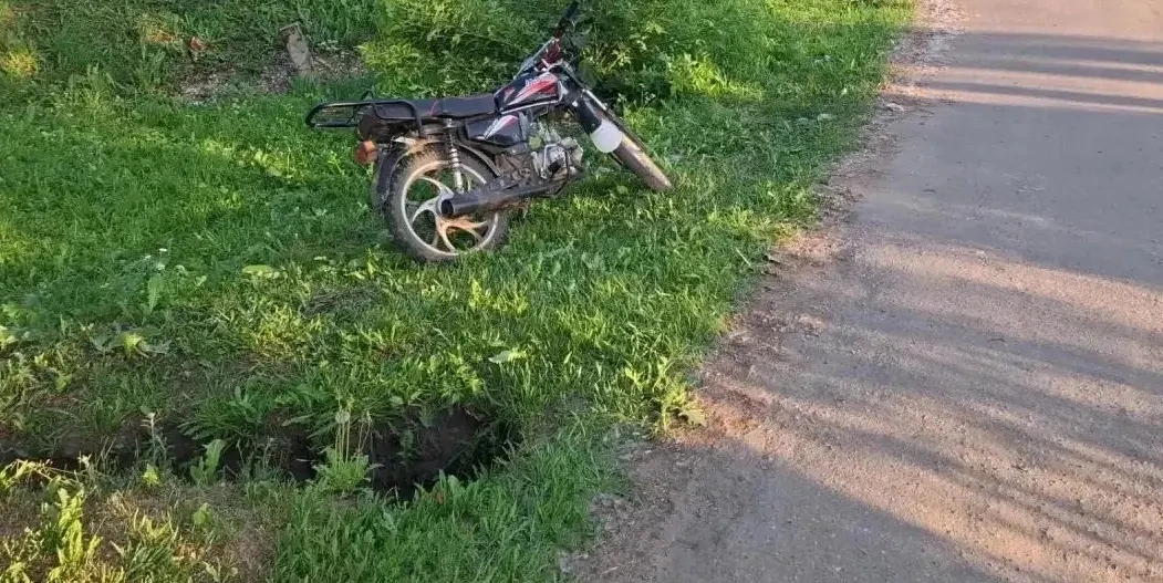 💥 В Галиче в ДТП с мопедом пострадала 10-летняя девочка