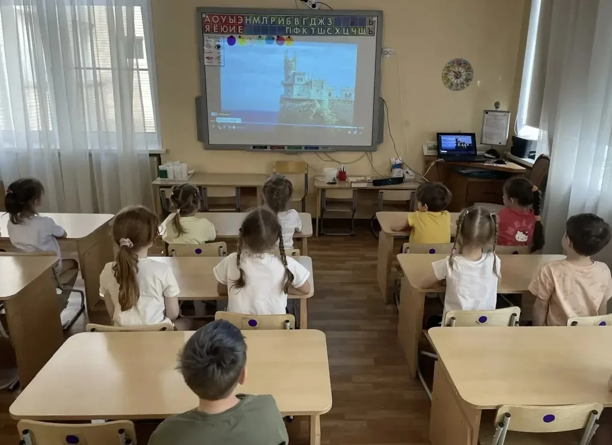 ☀️ Наш Крым!  Друзья, 18 марта важный день — годовщина воссоединения Крыма с Россией! В честь этого 