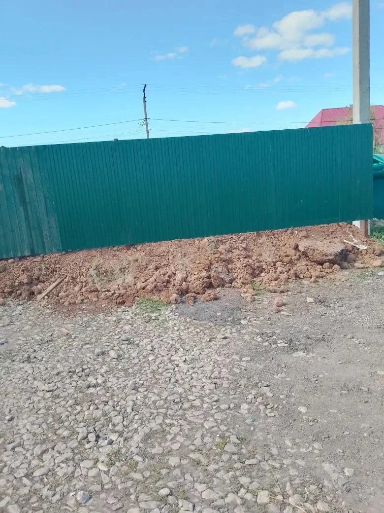 Чем не доброе дело — делать наши улицы чище, уютнее и благоустроеннее?!🤔  Скажете, это обычная работ