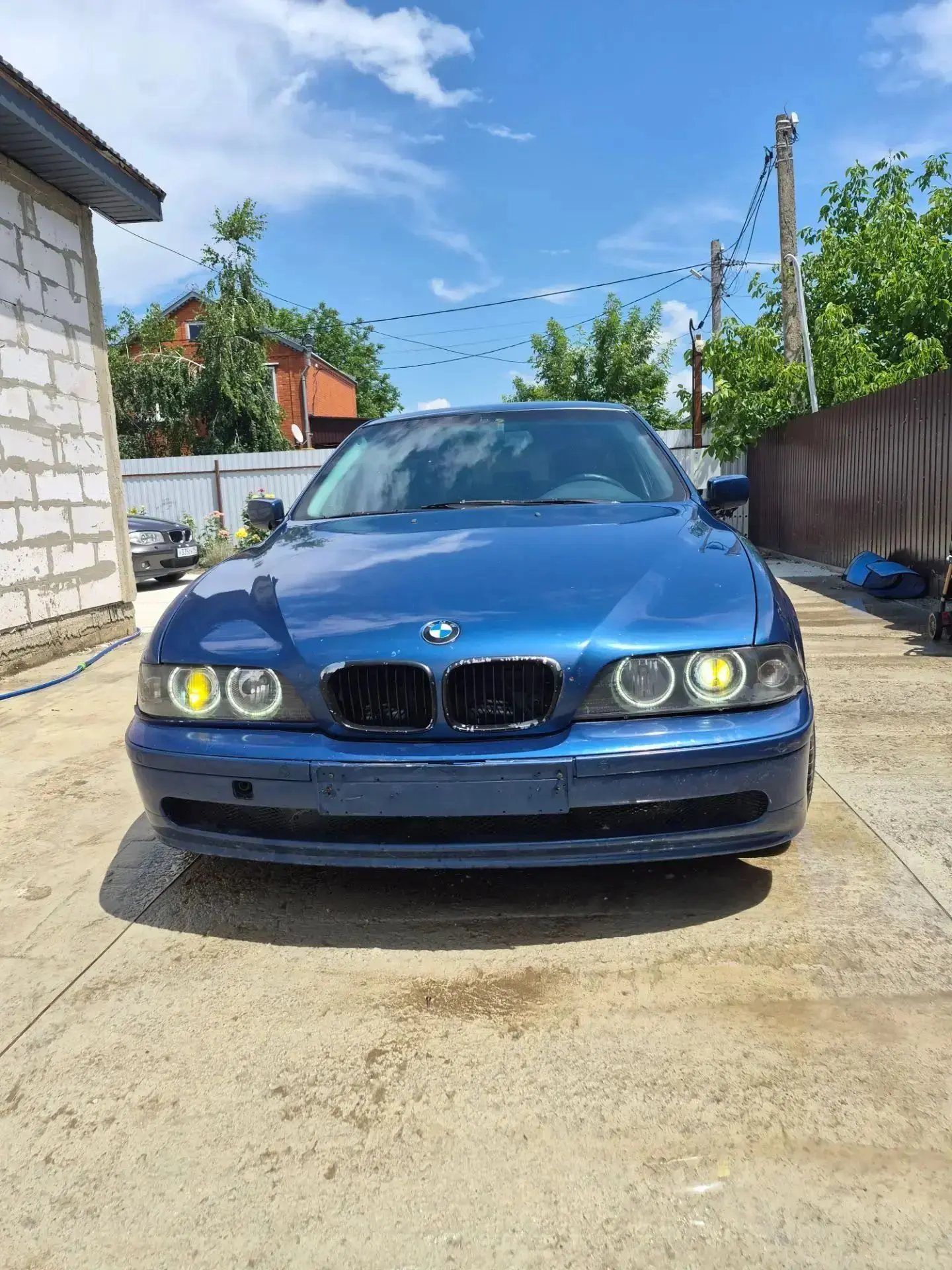🚗Продаётся BMW 5 серия 2.2 AT 2000 года.