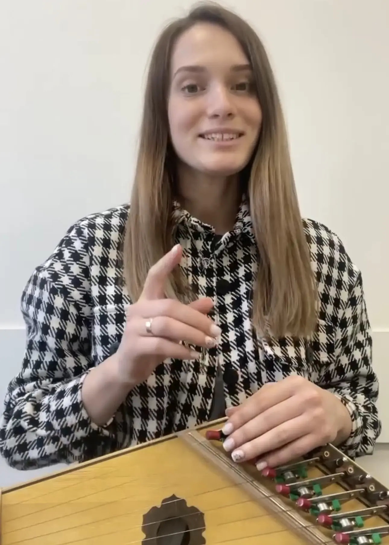 1 лайфхак от Анастасии уже доступен к просмотру: https://max.ru/join/8bGSSN_Bw5Vi3DNsUX...