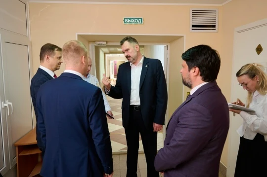 Заместитель Губернатора Ханты-Мансийского автономного округа - Югры Всеволод Кольцов посетил Нефтеюг