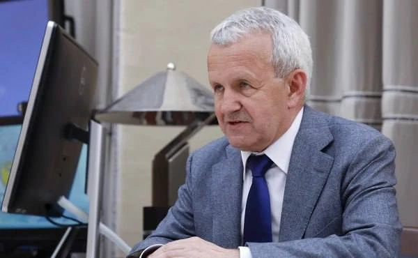 Российский миллиардер, председатель совета директоров и основной акционер ГК «Эфко» Валерий Кустов з