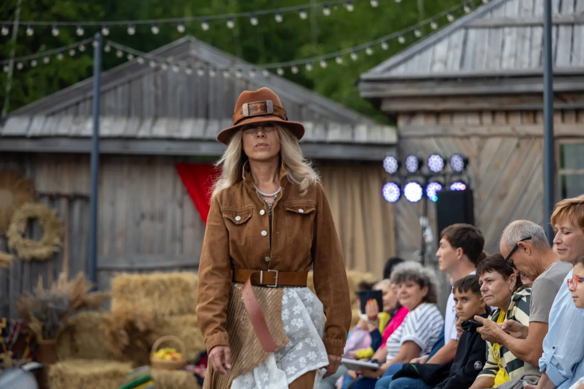 13 июня в Семруке пройдет Ethno Fashion Show 

Кинопоселок Семрук - это атмосферное место рядом с Ла