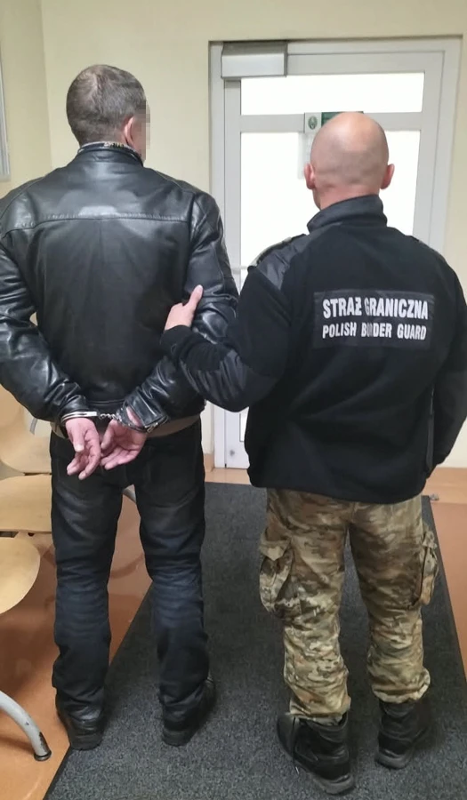 Пьяному уроженцу Калининграда на мотоцикле надели наручники в Польше 🇵🇱🤩