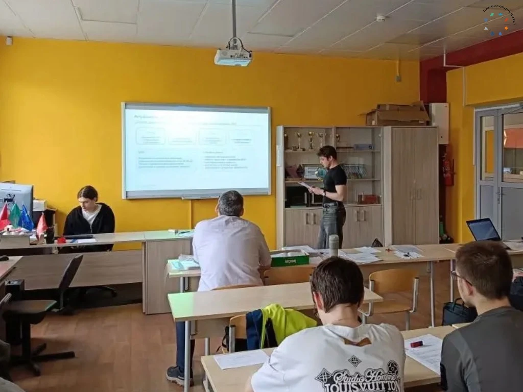 👨‍🎓В выпускных группах стартовали предварительные защиты дипломных проектов

Студенты четвёртого к