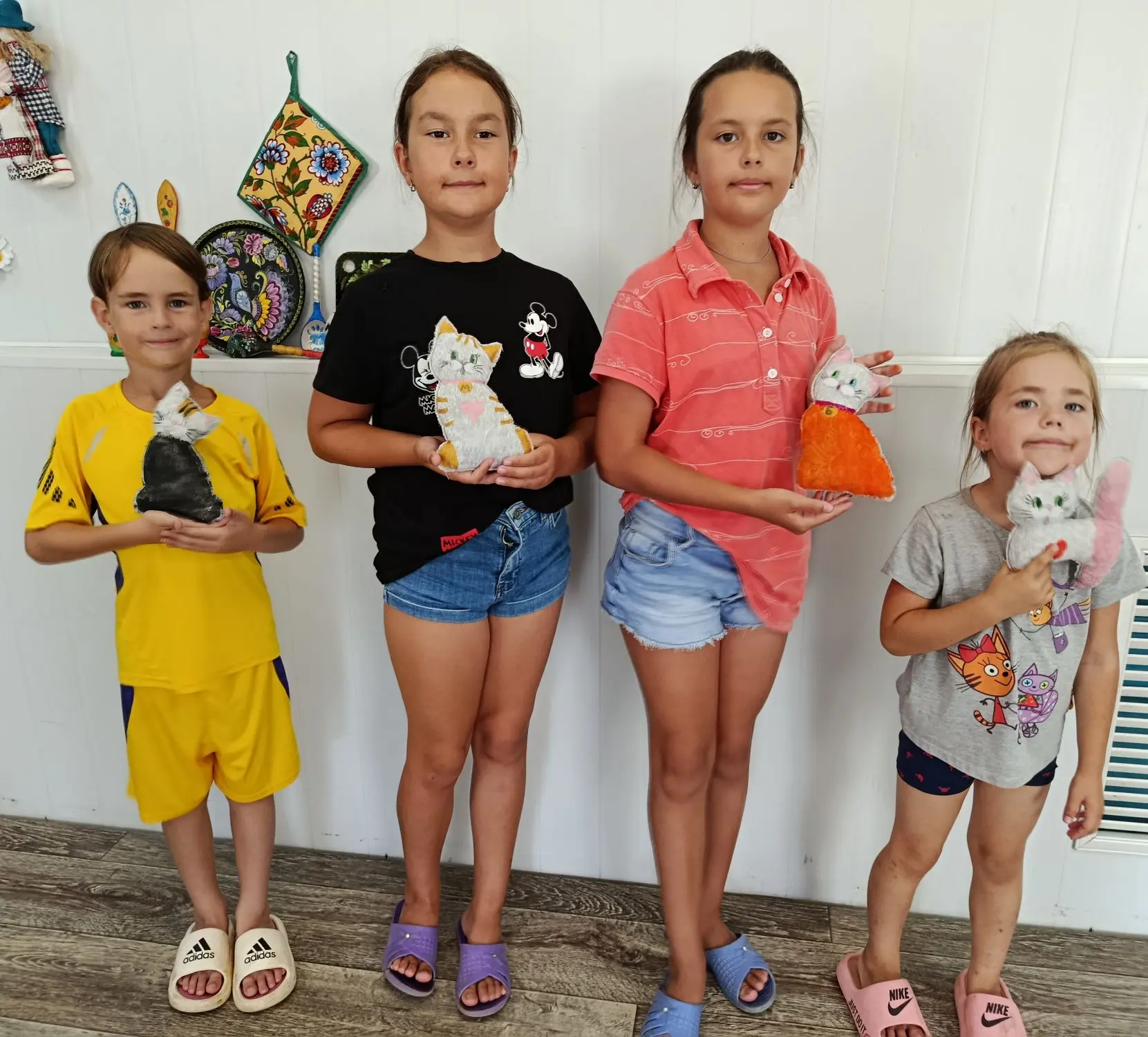 🎨Летний творческий сезон для детей в клубе х. Морозовского завершился мастер-классом п...