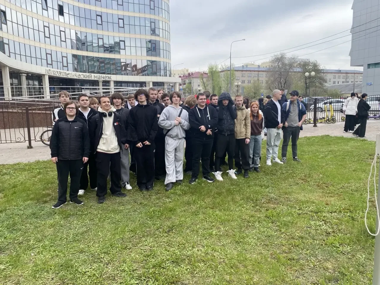 В преддверии 9 Мая в нашей школе состоялось  военно-спортивное мероприятие «Зарница», п...