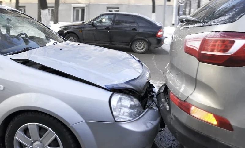 Продолжим тему удара сзади 🚗💥