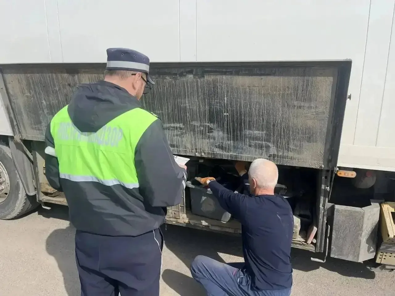 Совместный контроль на дорогах Липецкой области: безопасность перевозок на особом контроле   ▶️Инспе