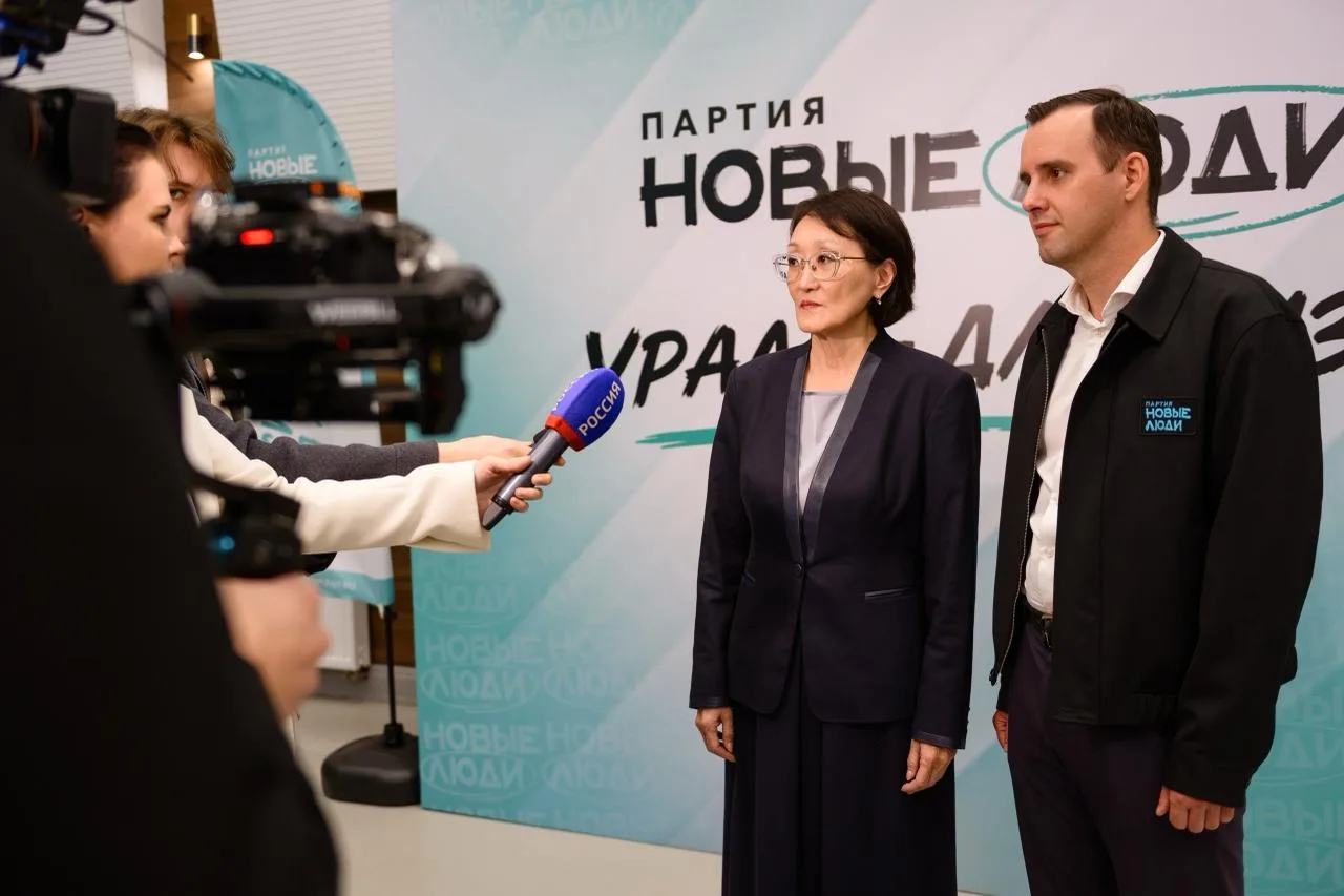 Из крана течёт вода, но даже помыть руки ей страшно