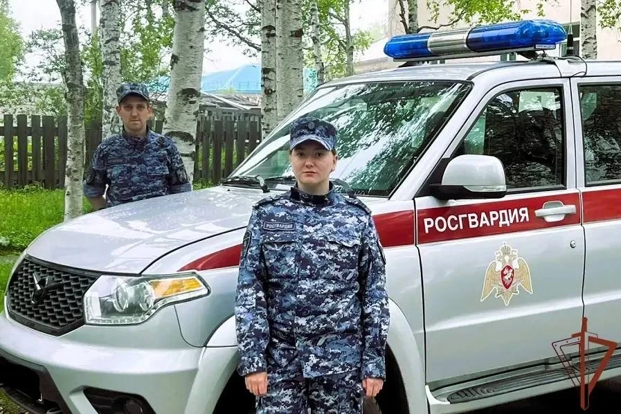 Росгвардейцы спасли 10-летнего мальчика после ДТП в Хабаровском крае