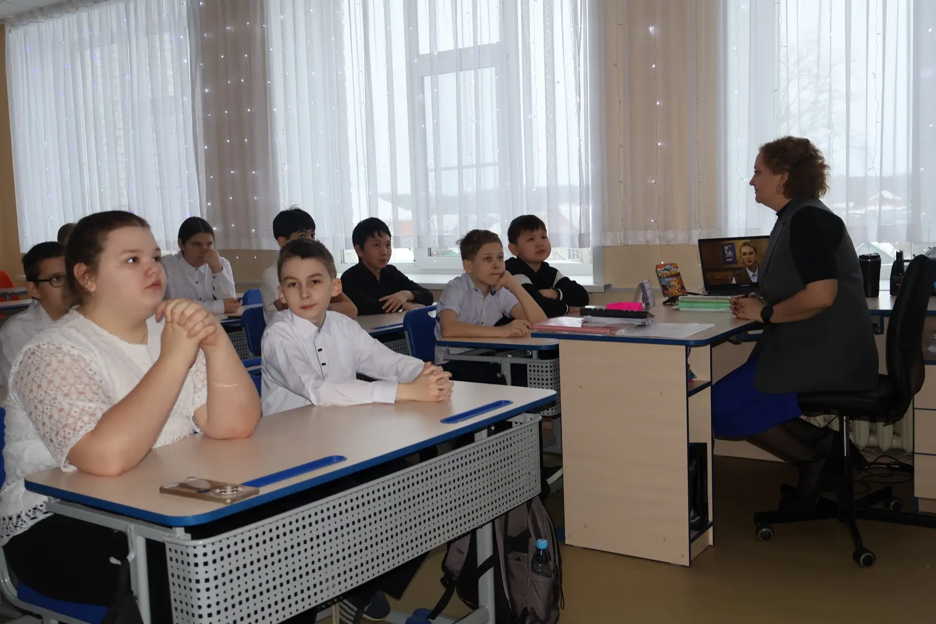 "Разговоры о важном": Дипломатия в школах Казанского МО 9 февраля 2026 года в Казанской школе и её ф