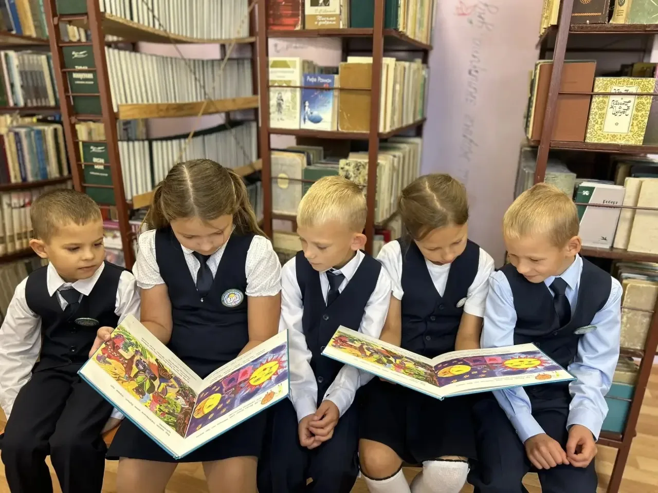 "Әкият көне": телләр һәм традицияләр дөньясына сәяхәт! 📚  Мәктәптә «әкият көне» — «Рос...