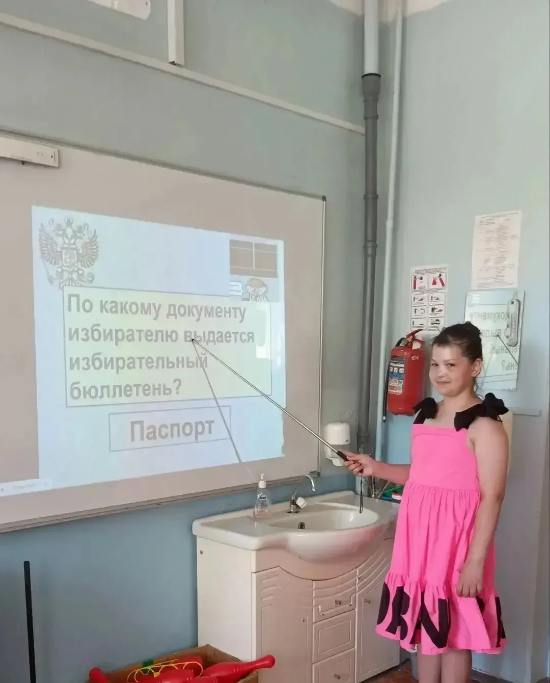 День вихря эмоций и новых открытий!🌪️
🫧Утро началось с настоящего волшебства! В гости к нам приеха