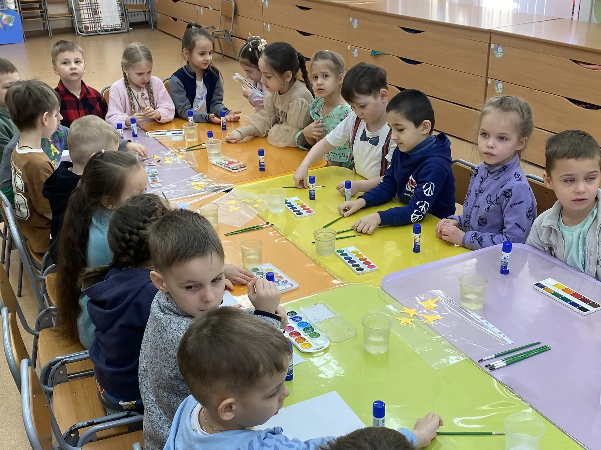 Учащихся педагогического класса 10 класса сегодня снова встречали маленькие воспитанники  МДОУ №3  Н
