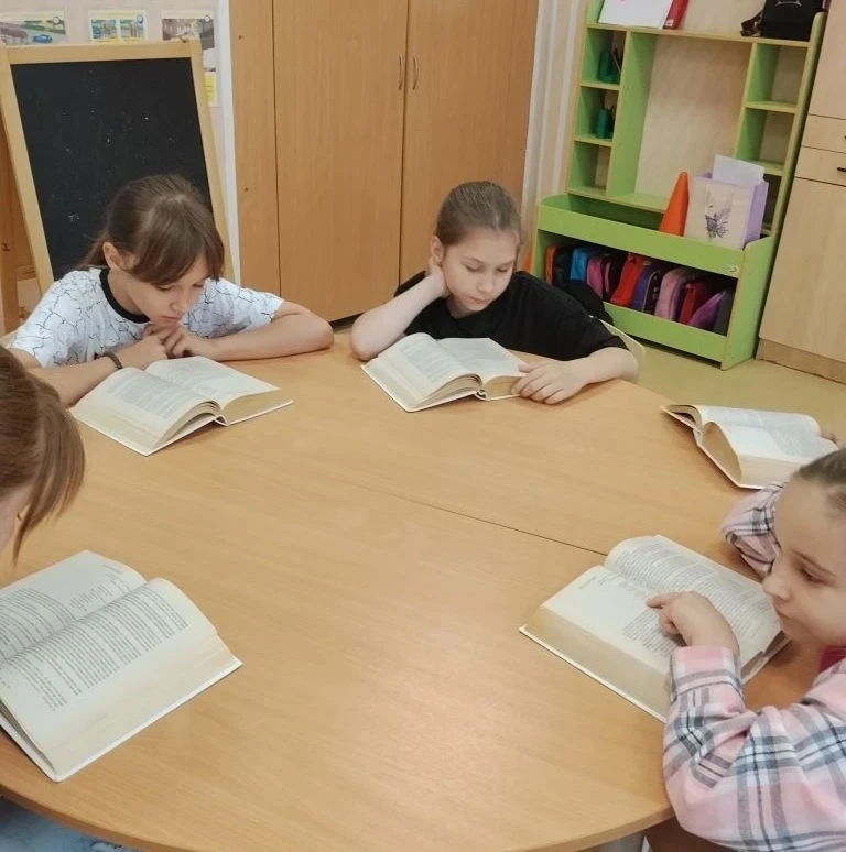 📌Первый, первый, я - Пятый!
Вот и пролетел ещё один день, пятый по счету, пребывания детей в пришко