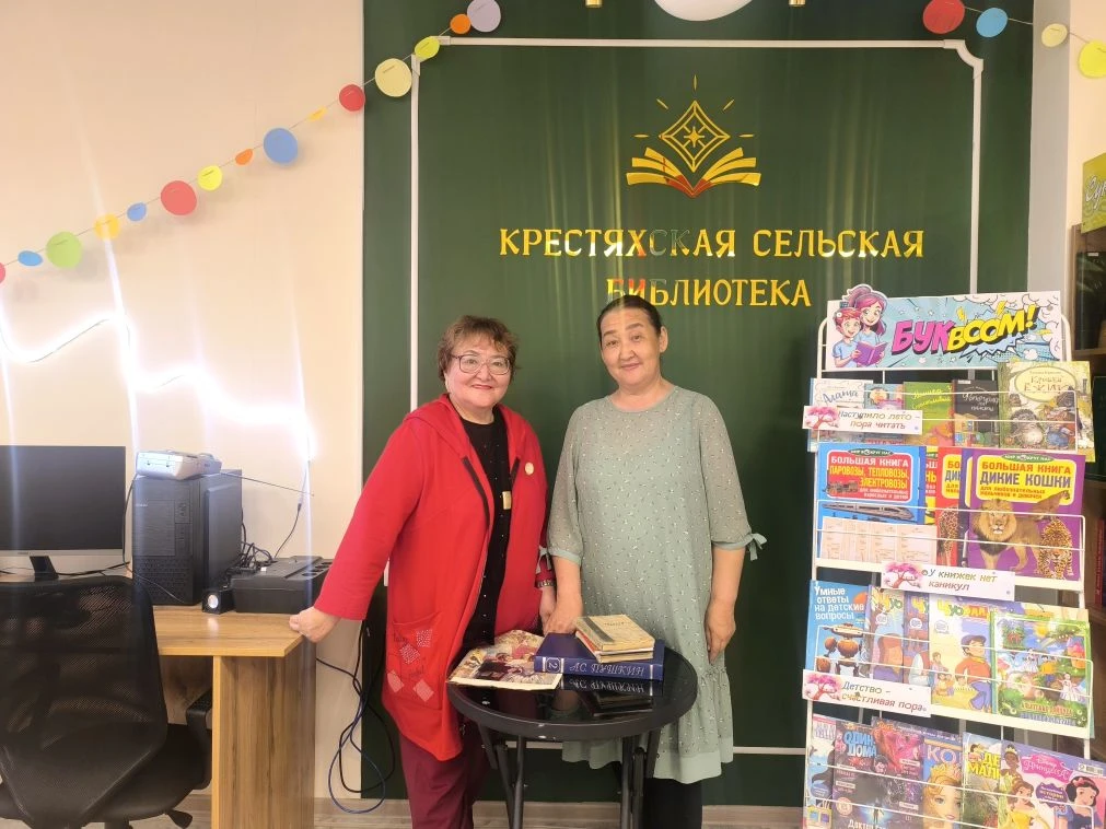 Зинаида Федотова - Дьол Кыыма, элбэх кинигэ ааптара, Сиэйэ Бочуоттаах олохтооҕо, СӨ Суруйааччыларын 