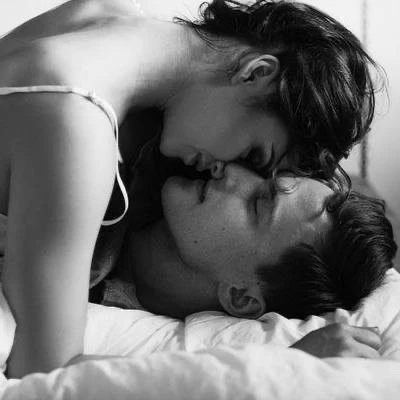 Можно ли любить и не хотеть? 

💔Можно. И это куда чаще, чем мы привыкли думать.

Ты ценишь его — за