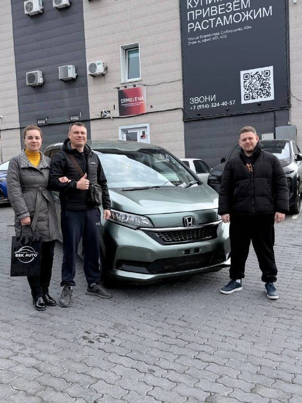Выдали Honda Freed нашим клиентам