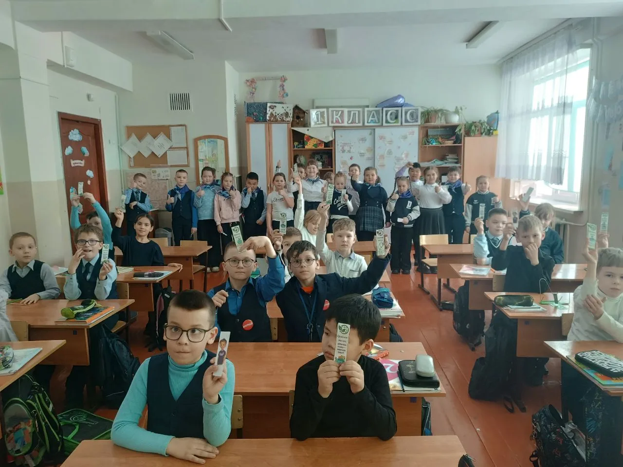 Орлята лицея - юные экологи.  👫Сегодня Орлята 2б класса (классный руководитель  Анна Евгеньевна  Уст