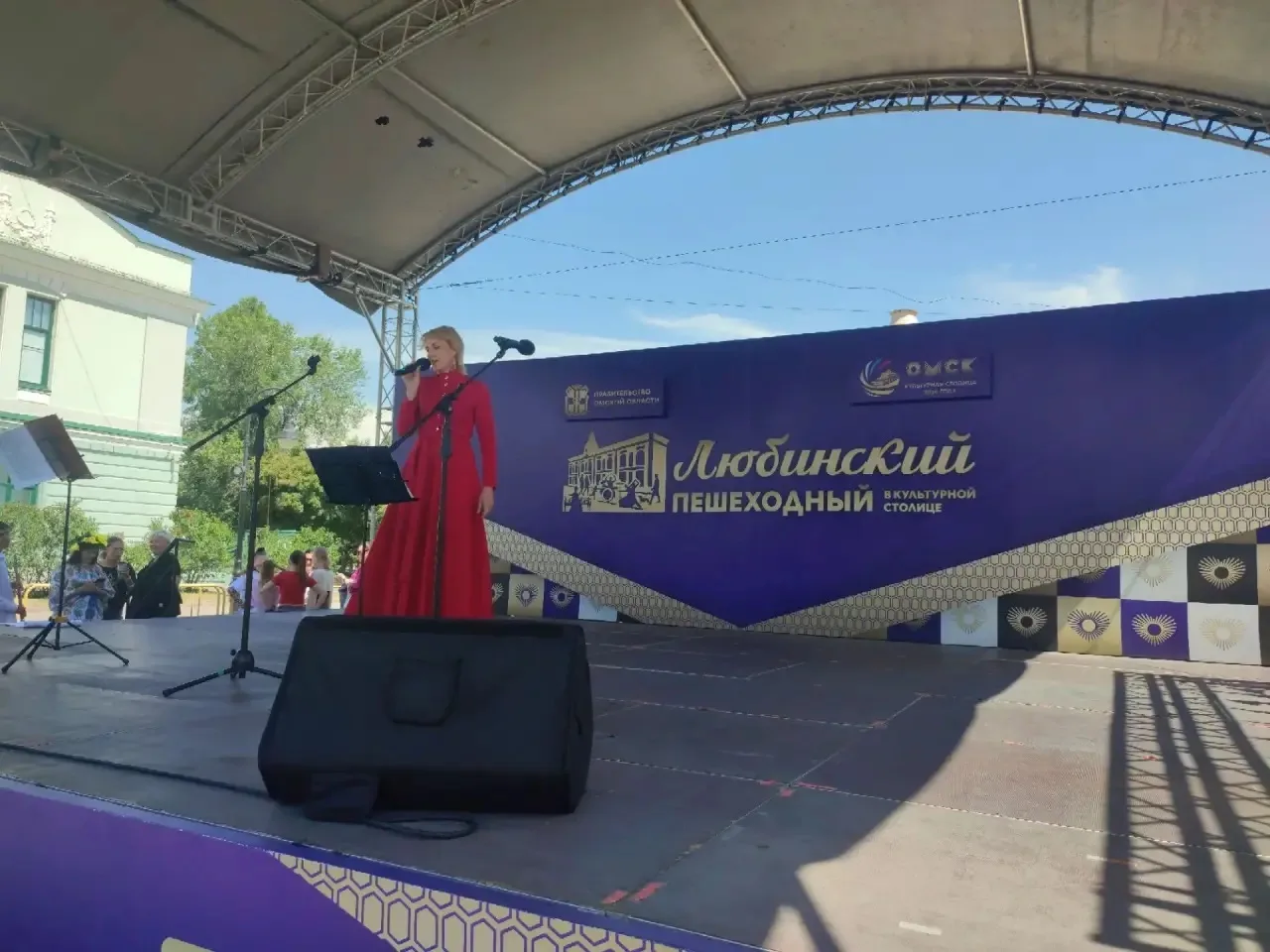 ☀️С наступлением лета в сердце Омской области начал работу ежегодный проект «Пешеходный Любинский».
