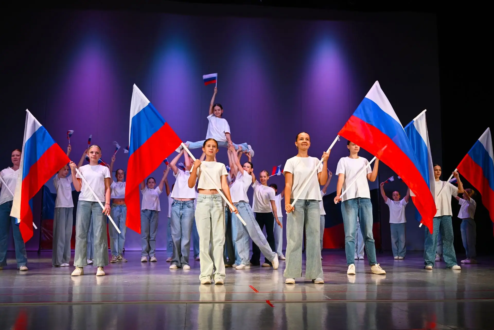 🇷🇺 22 АВГУСТА — ДЕНЬ ГОСУДАРСТВЕННОГО ФЛАГА РОССИИ 🇷🇺