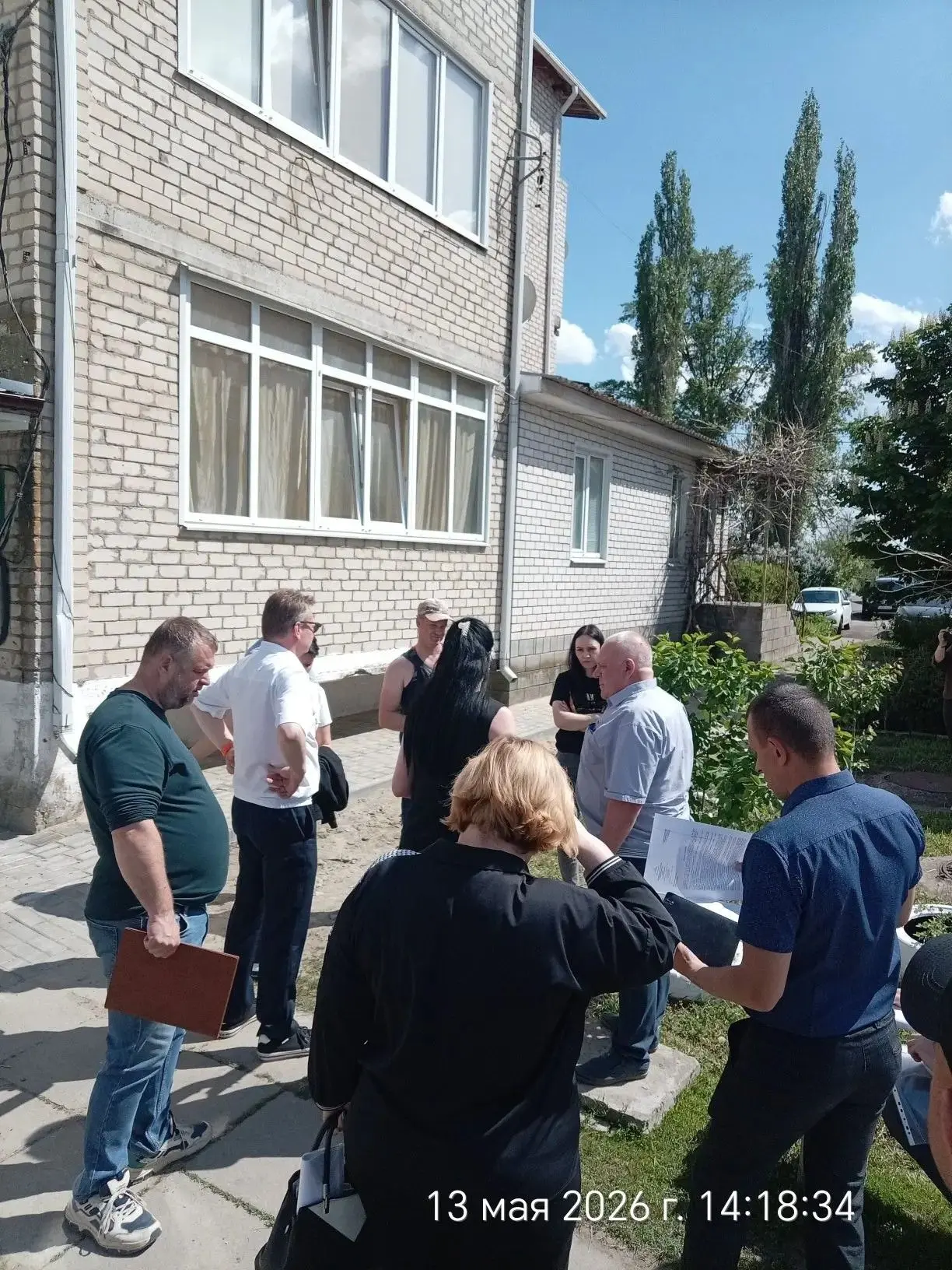 Общественная приемка дома на ул. М. Горького, 17 в Ровеньках: жители довольны качеством...