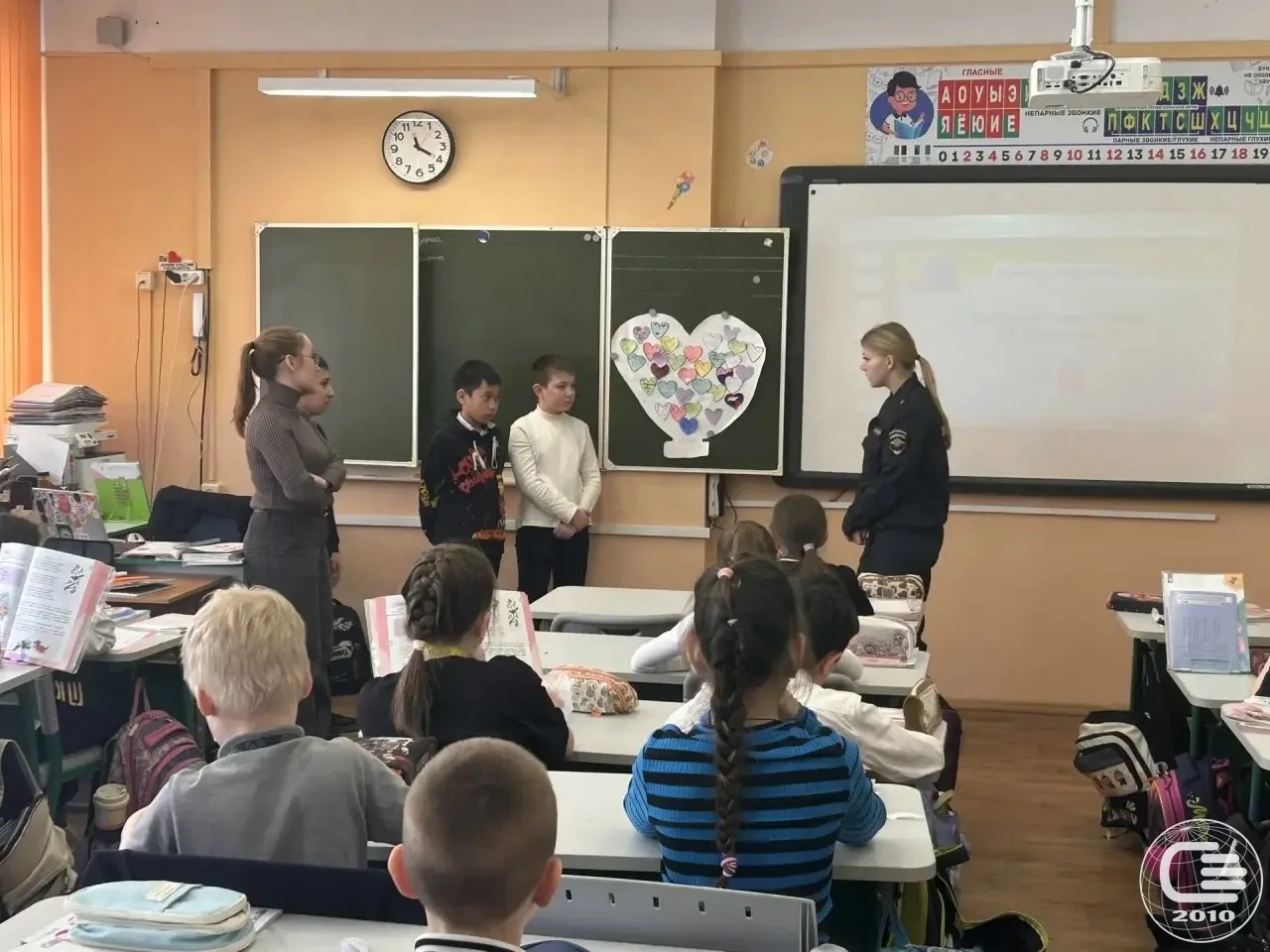 ⚖️ Профилактическая беседа «Что такое Закон?» прошла в нашей школе  12 марта в гости к ребятам нашей