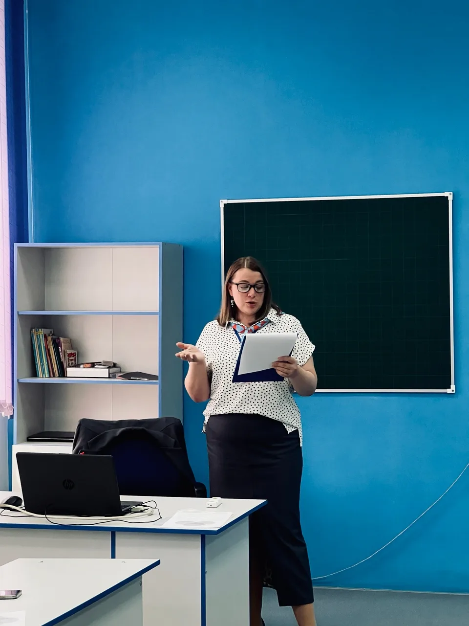 ✅К - коммуникабельность...
❤Л - любовь к детям...
👩‍🎓М - мастерство педагога и наставника...

📆3 