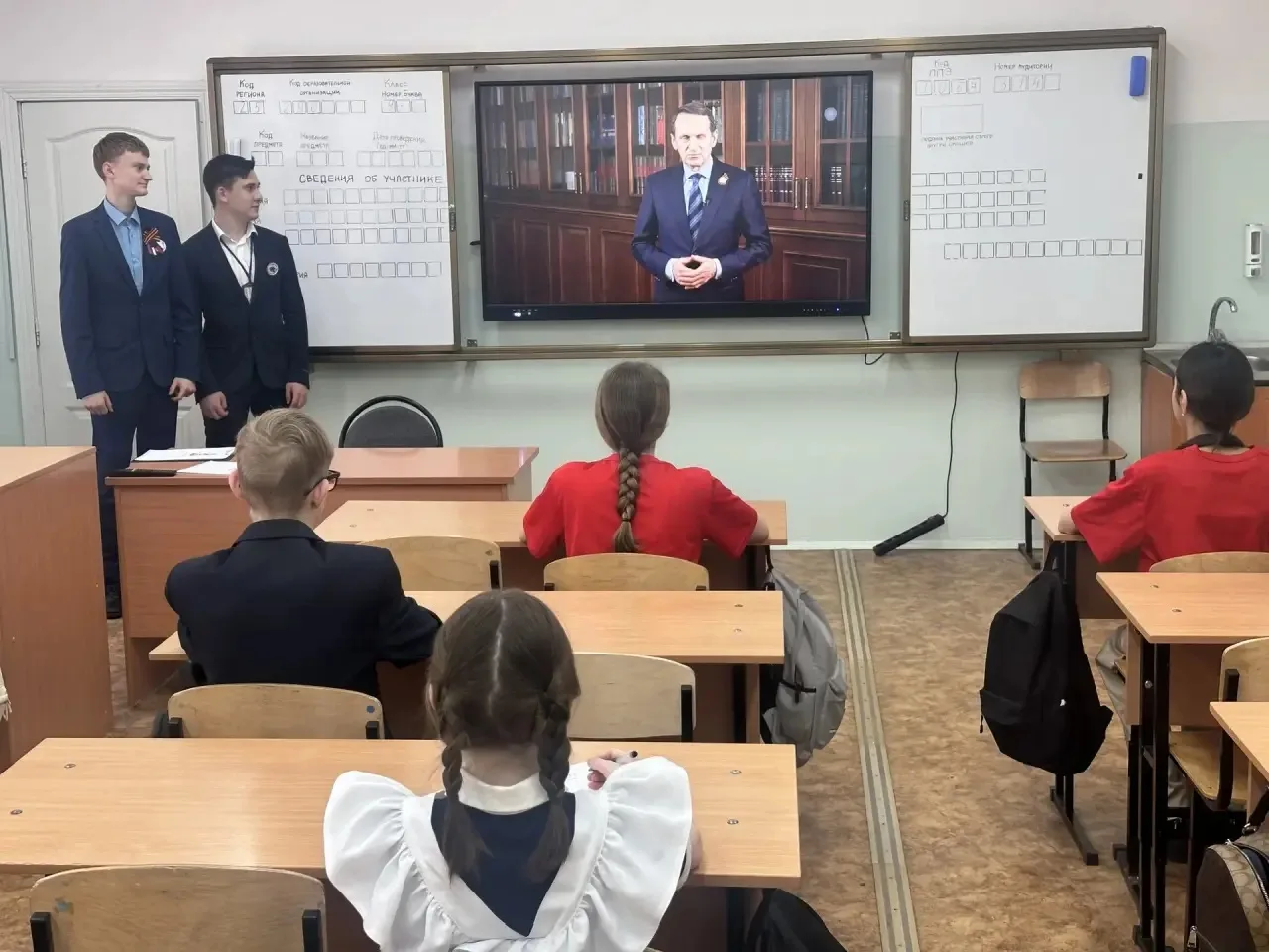 Диктант Победы: связь поколений в стенах школы! 📝Сегодня в 6 «В» классе прошёл «Диктант Победы» — ва