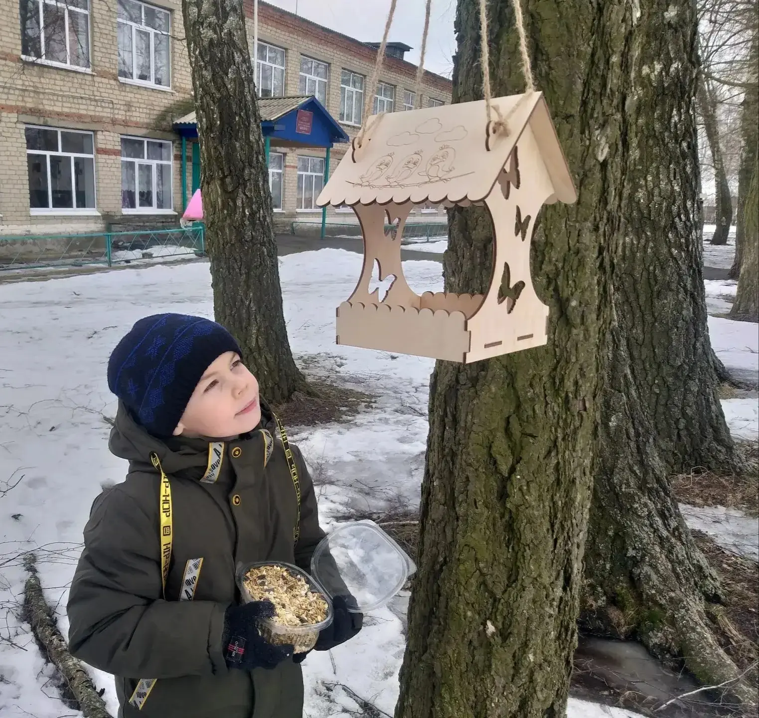 🐤🐦В нашей школе подошла к завершению замечательная акция «Покормите птиц зимой», в ко...