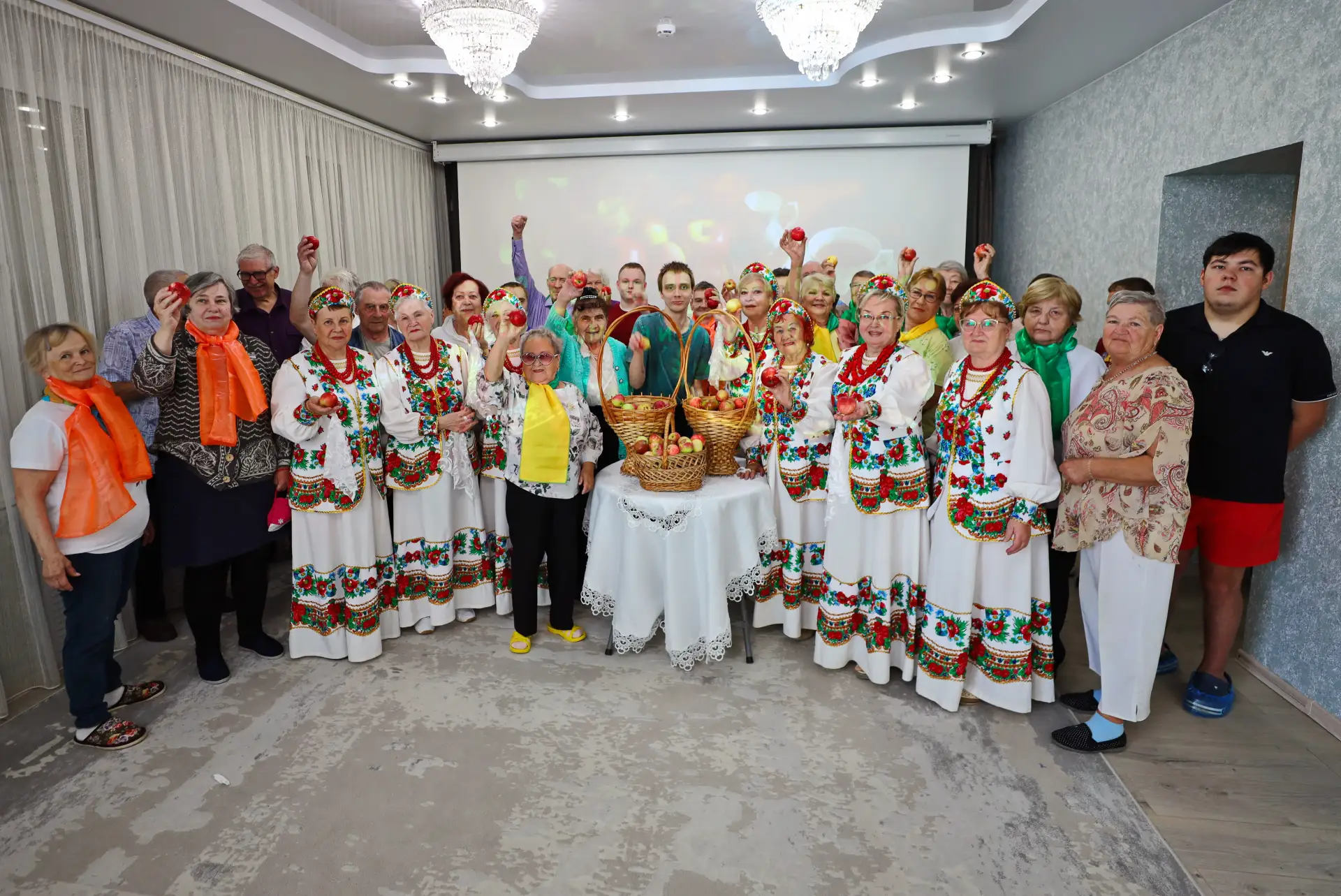 🍎 С размахом и душой встретили Яблочный Спас!