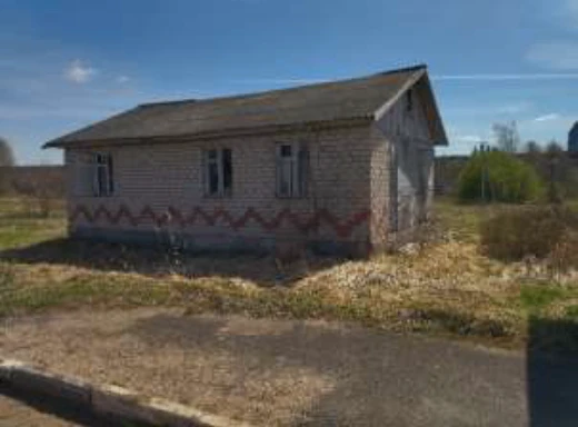 Здание бывшего фельдшерско-акушерского пункта в Угличском округе доступно для покупки
 
📍 Ярославск