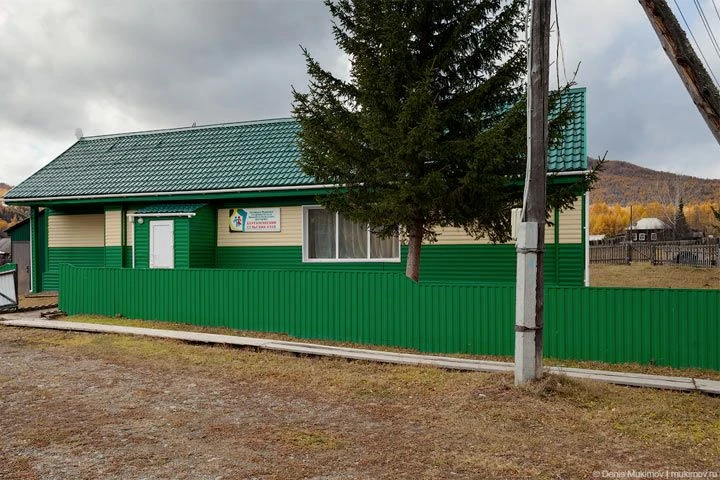 МАЛЕНЬКИЙ ТАЕЖНЫЙ ПОСЕЛОК В ХАКАСИИ - ЗАДОХНЕШЬСЯ ОТ ВОСТОРГА Продолжим сегодня нашу любимую тему кр