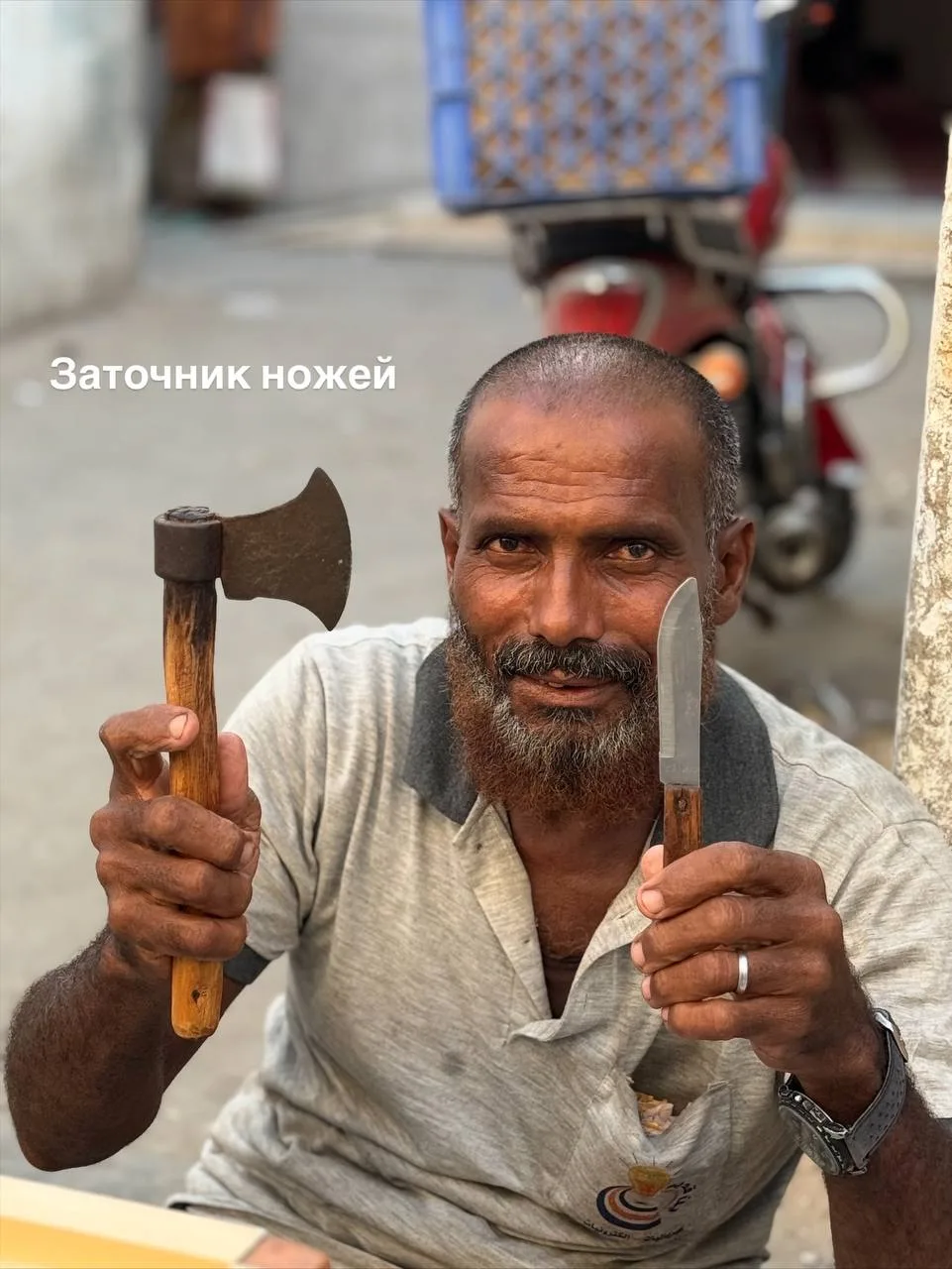 ПРИКЛЮЧЕНИЯ В ЙЕМЕНЕ   Я давно мечтала попасть в континентальный Йемен. Не просто  на Сокотру, а в с
