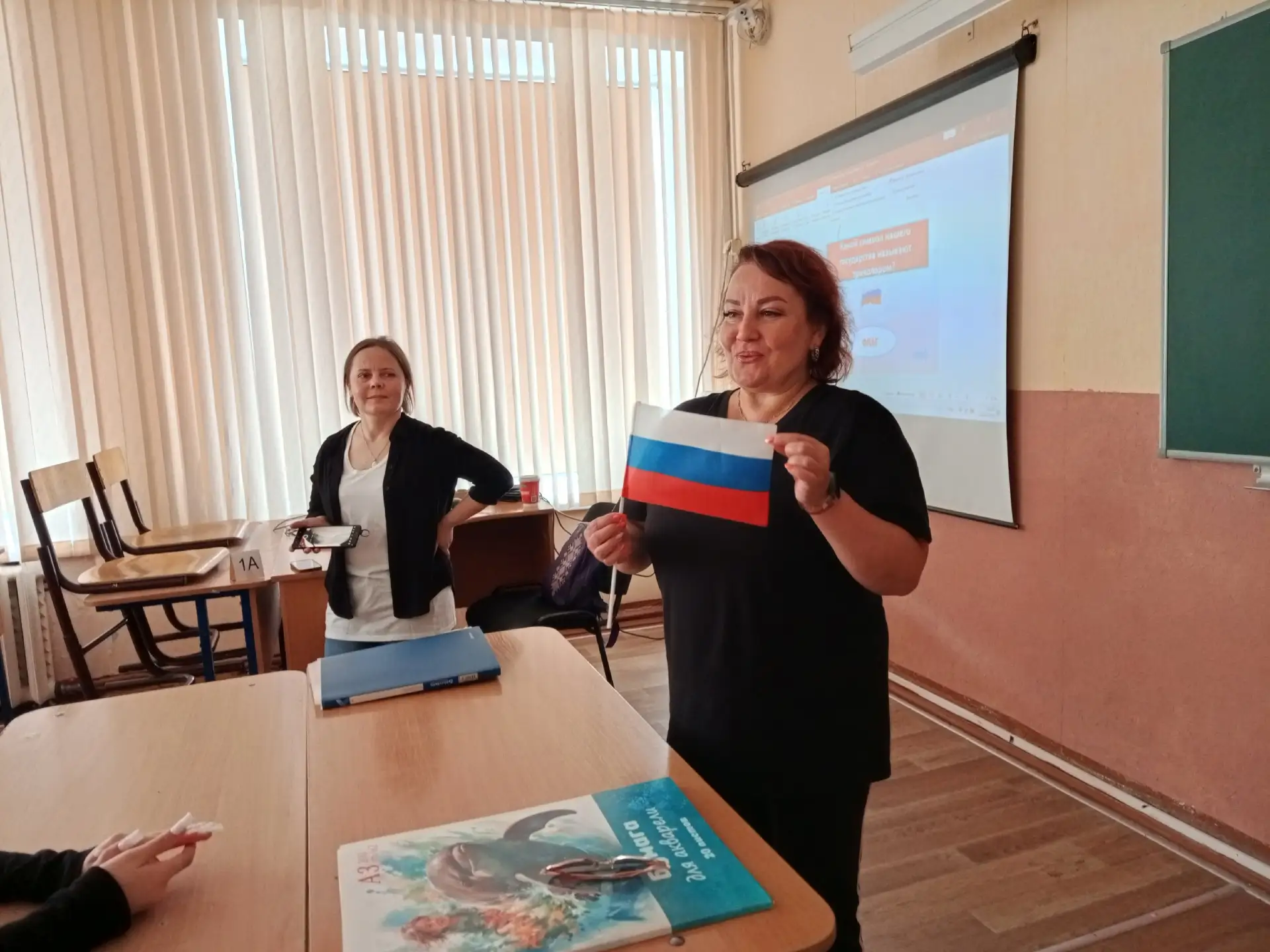 Каникулы с пользой 

⚡️Наши летние будни проходят не только весело, но и познавательно! На этой неде