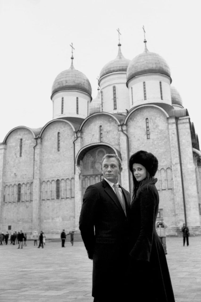 Дэниэл Крэйг и Ева Грин во время премьеры х/ф «Казино „Рояль“» в России.