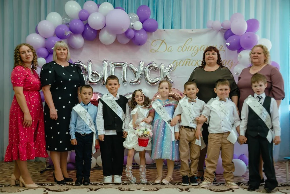 Выпускной в детском саду — это важное событие, которое символизирует прощание с дошколь...
