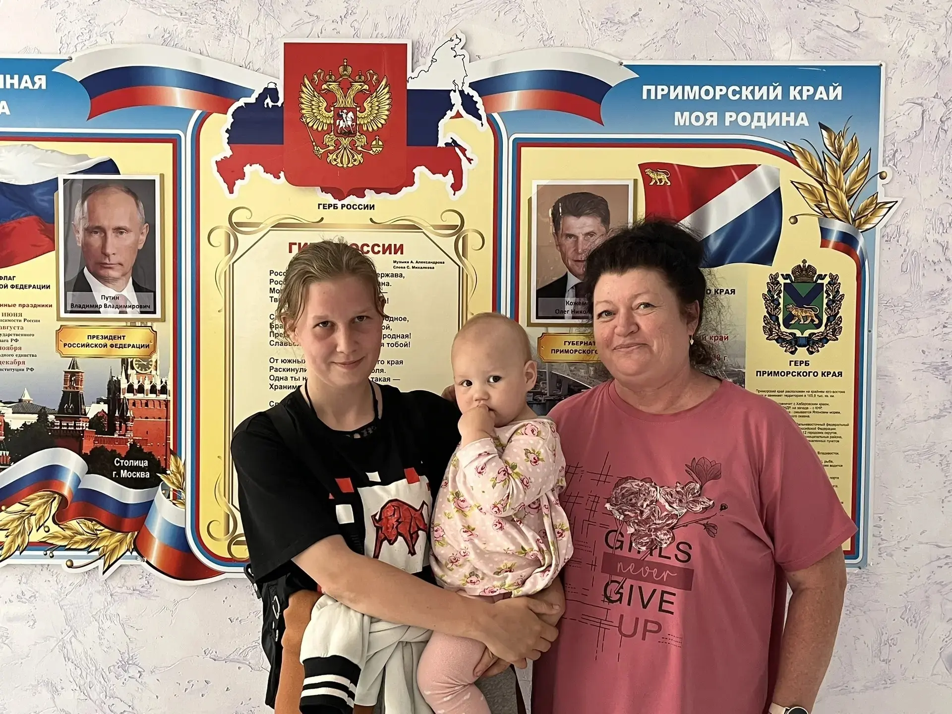 ❤️Маленькая Анечка вернулась к маме

Делим радость с семьей, ведь за долгожданным событием стоит и б