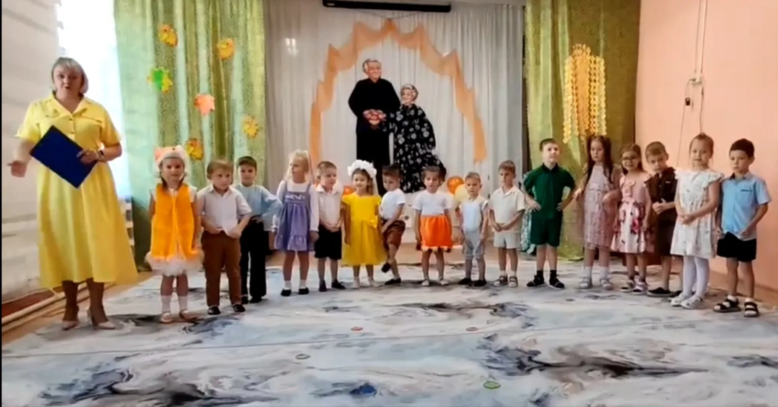 В нашем детском саду прошёл праздничный концерт ко дню добра и уважения, который отмеча...