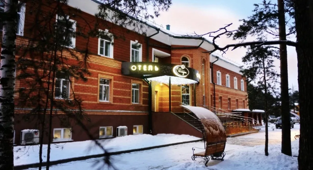 Добро пожаловать в канал отеля «Гледен» — уютного места для отдыха в сердце Великого Ус...