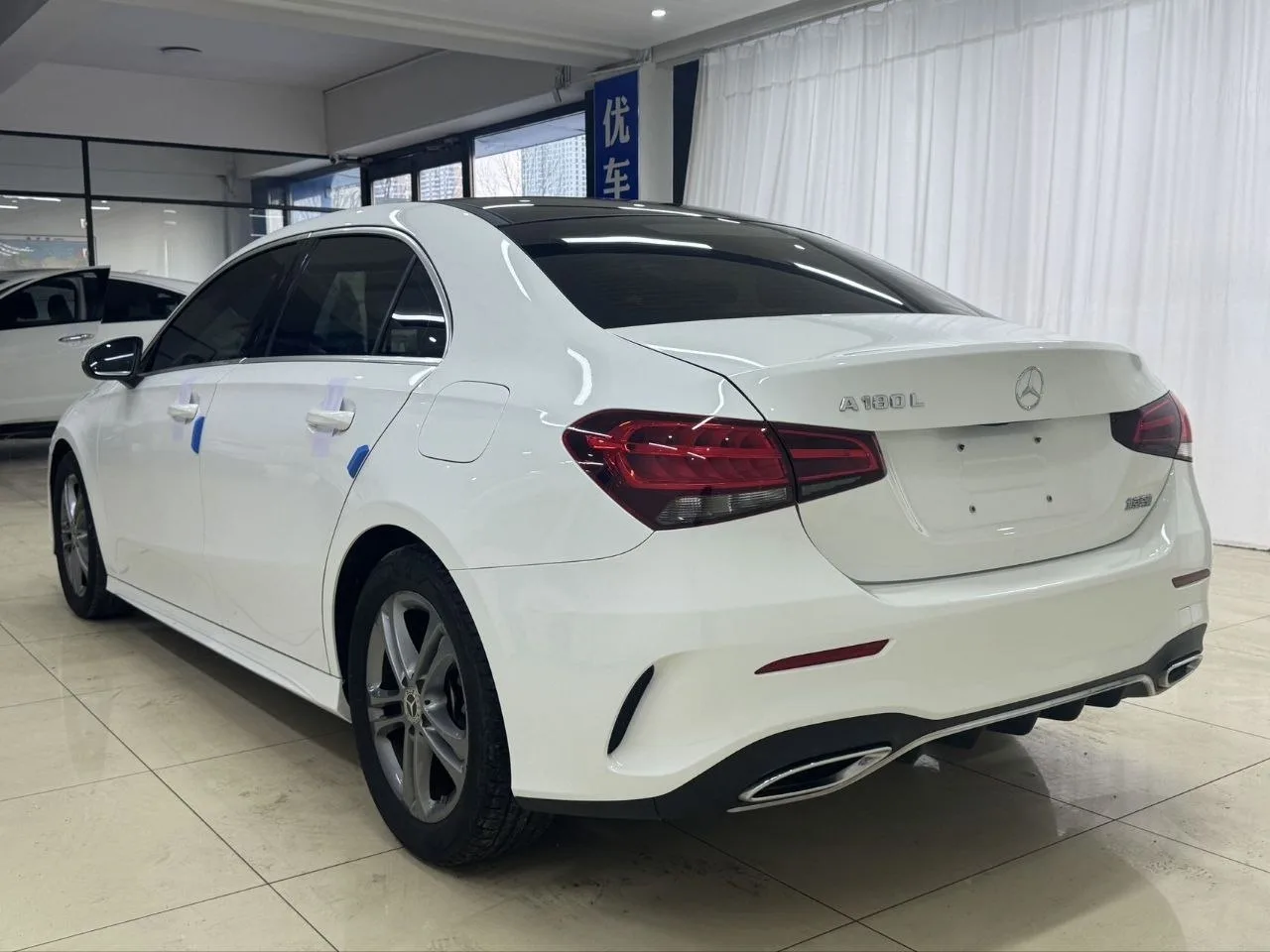 🔥🔥🔥 Приобрели в Китае для Сергея из Екатеринбурга  Mercedes-Benz A 180 L 2022 год 31 000 км 1.3 бенз