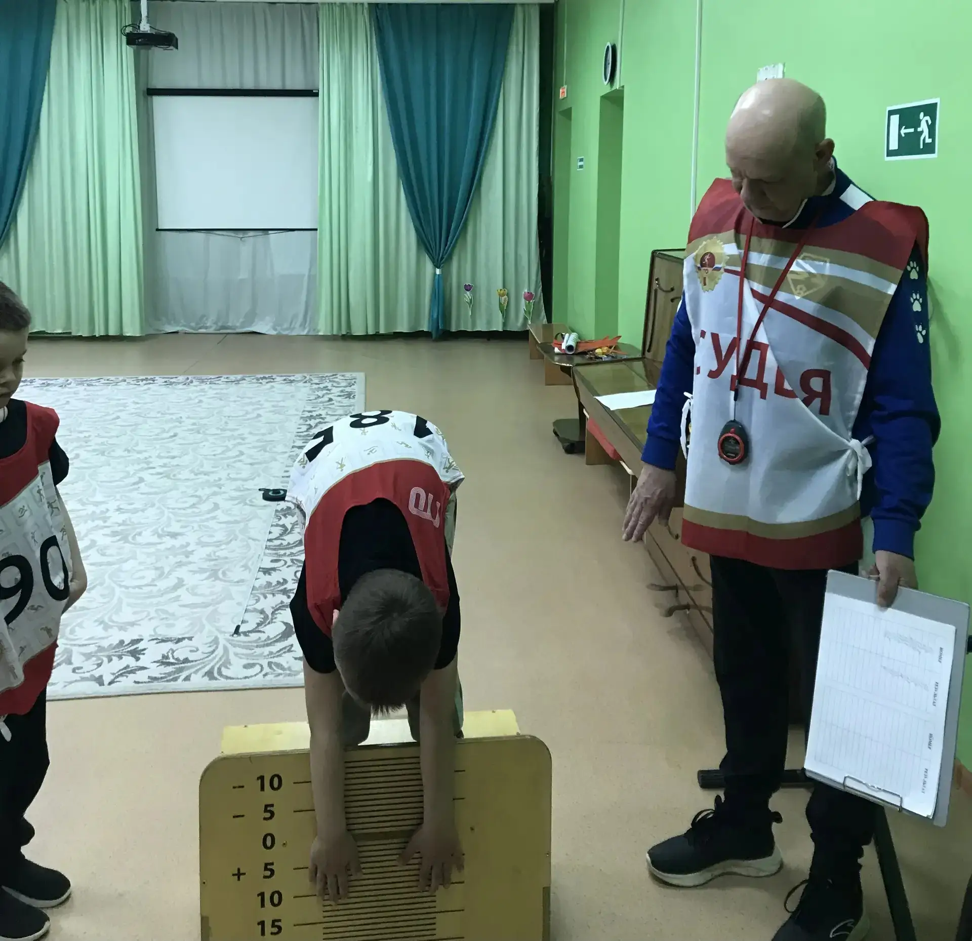 Сегодня наши дети 6-7 лет участвовали в сдаче норм ГТО. Зачем это нужно? Во-первых, что...