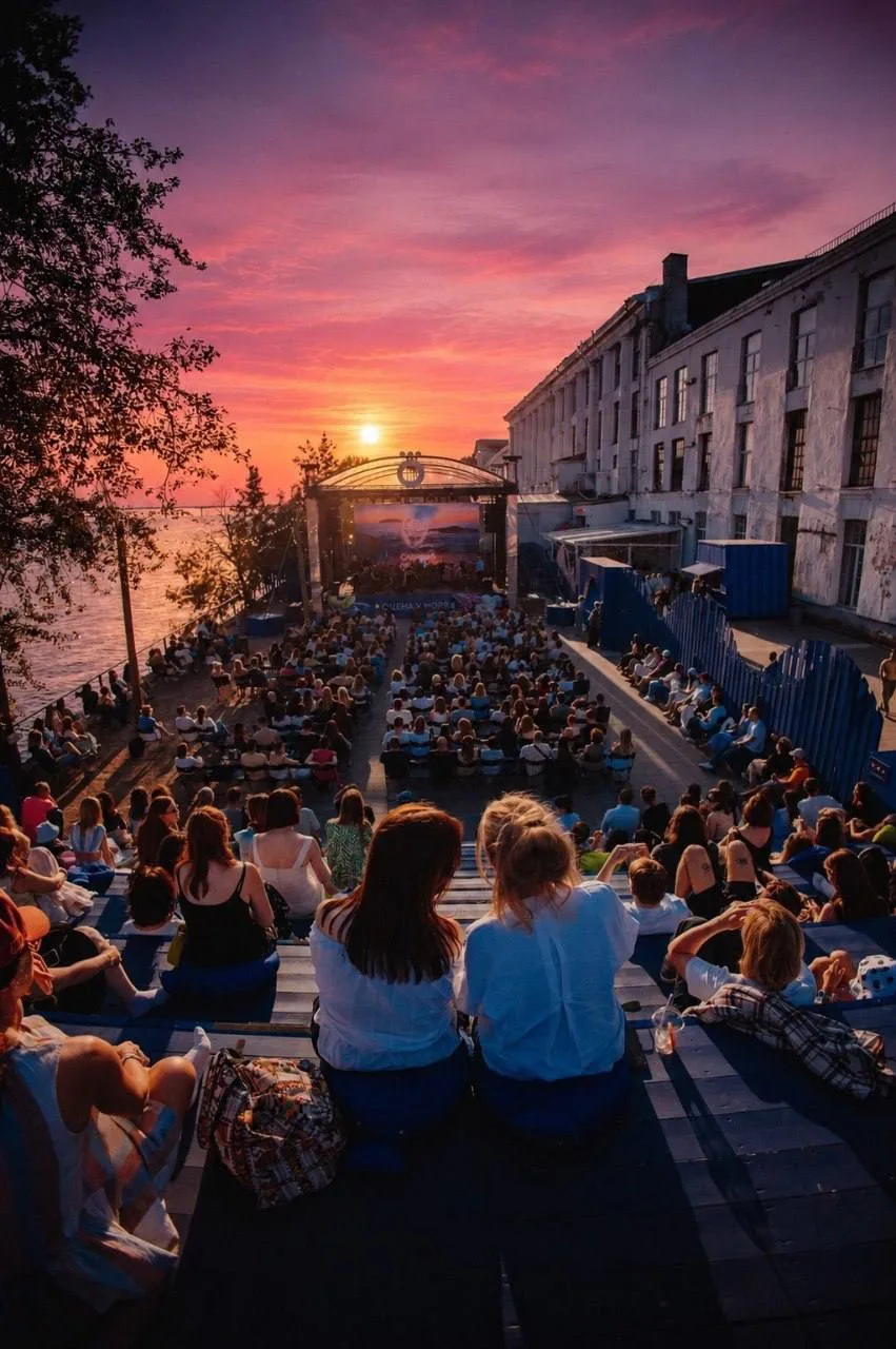 Radiohead и Sting на Сцене у моря — 7 и 8 августа 💓

📌 Севкабель Порт, Кожевенная линия, 34

После
