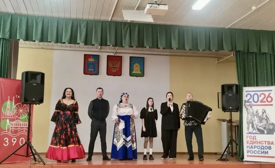 ✨Сегодня учащиеся 8–11 классов посетили тематический концерт, посвящённый Дню Победы, который прошел