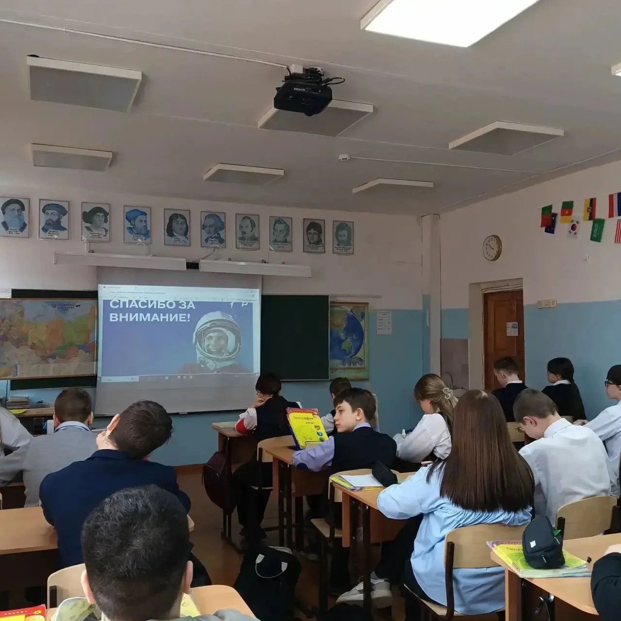 В стенах школы прошел «Космический диктант», организованный при поддержке «Движения Пер...