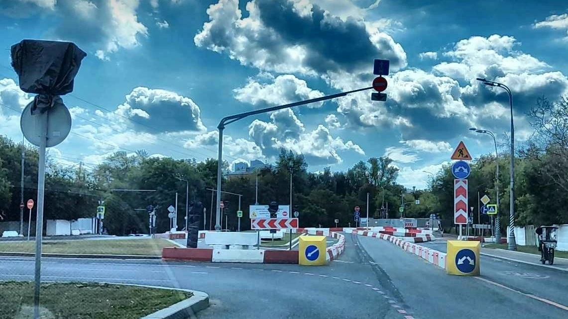🛠 Если по Ростокинскому путепроводу сейчас вполне можно проехать, то вот по Останкинск...