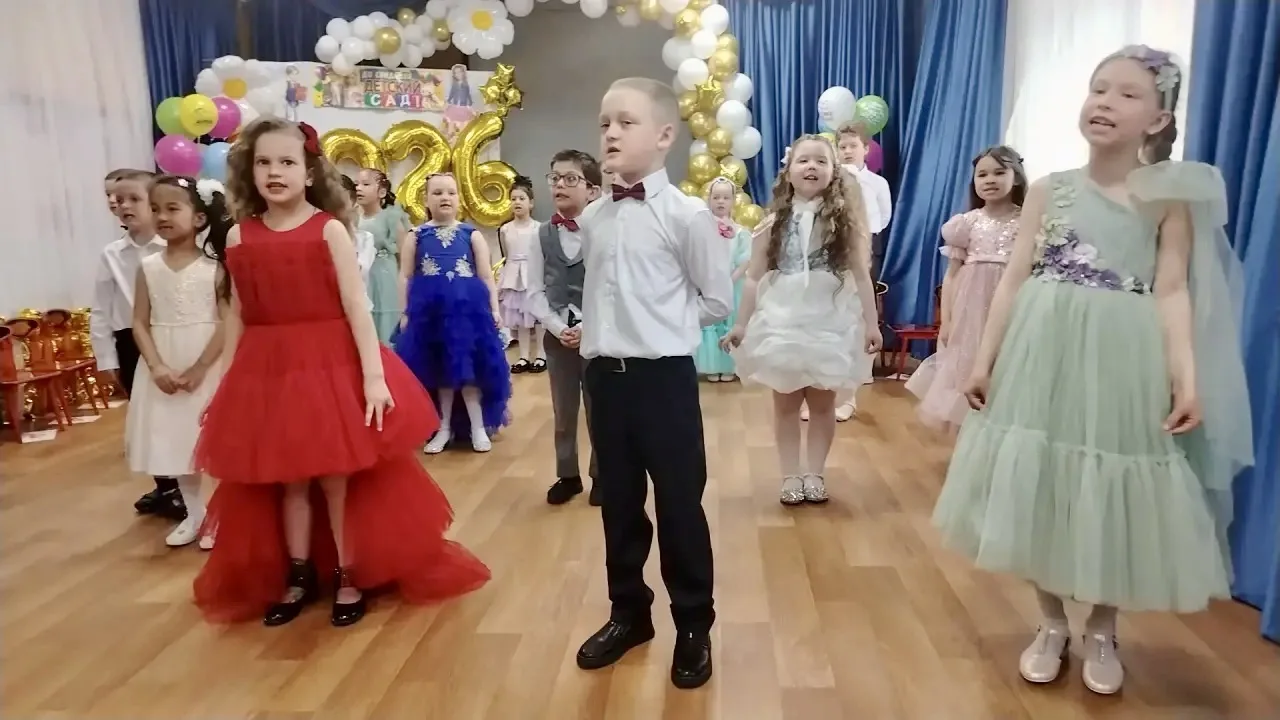 27 и 29 мая в нашем детском саду прошли трогательные выпускные праздники для подготовит...